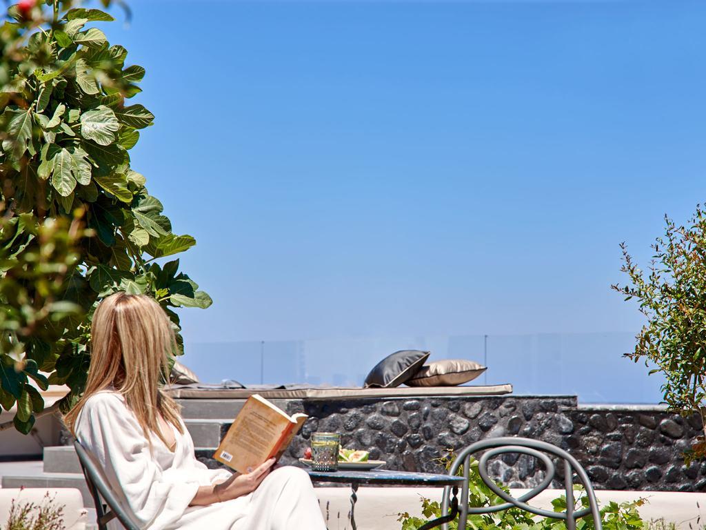 Incognito Beach Villa Santorini Kamári Kültér fotó